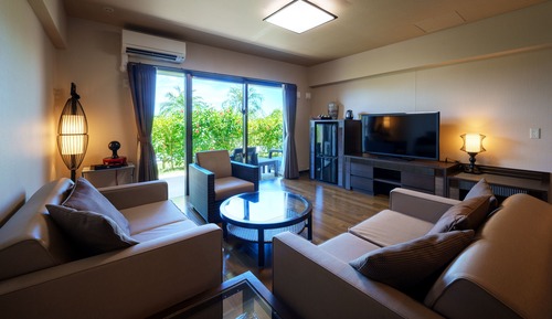Habitación superior, no fumadores, vistas al jardín (Terrace-Villa Garden building)