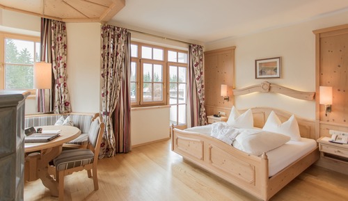 Apartamento tradicional, balcón, vistas a la montaña (Enzian)