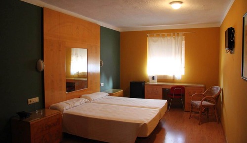Habitación doble de uso individual