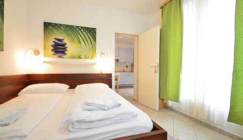 Apartamento, 1 habitación, terraza, vistas al jardín