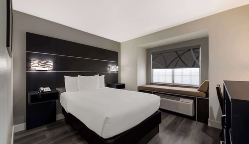 Habitación estándar, 1 cama doble, no fumadores, frigorífico y microondas