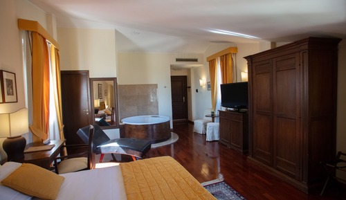 Suite junior, vistas al valle (Arianna)