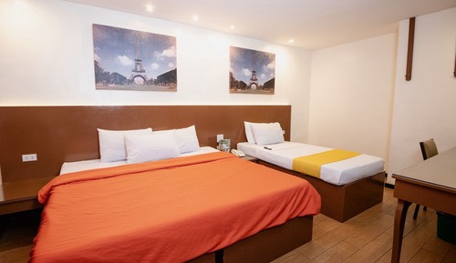 Euro Suite 2