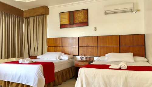 Habitación con 1 cama doble o 2 individuales
