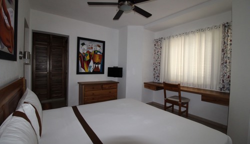 Apartamento, 1 cama de matrimonio grande, vistas parciales al mar