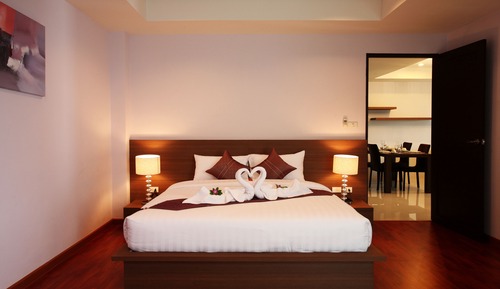 2 Bedroom Jacuzzi Suite