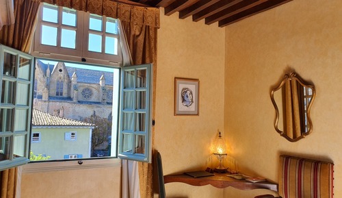Habitación romántica doble, baño privado (Dame louise)