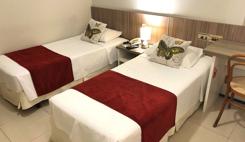 Habitación estándar con 2 camas individuales