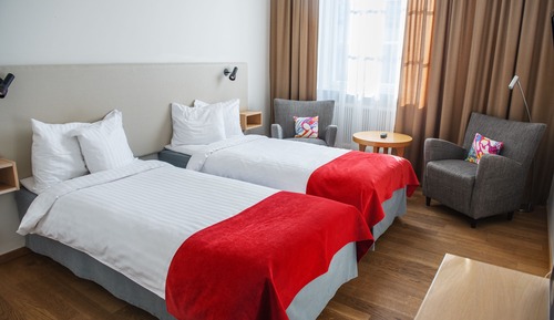 Habitación estándar con 1 cama doble o 2 individuales
