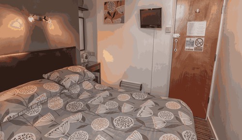 Habitación con 2 camas individuales, baño privado (Attic)
