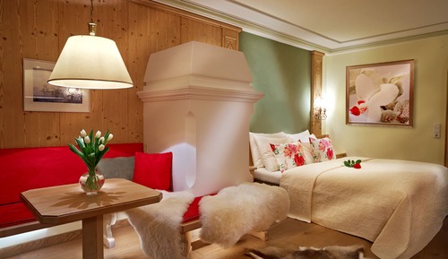 Suite junior, bañera, vistas a la montaña (40m²)