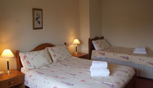 Suite, baño privado (Sleeping 3)