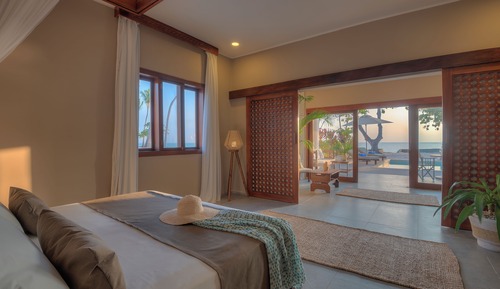 Villa, frente a la playa