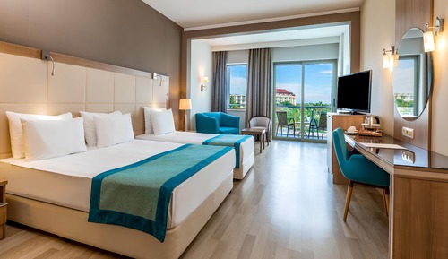 Habitación superior, vistas al lago