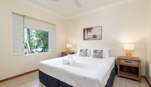 Apartamento estándar, 2 habitaciones, vistas a la piscina