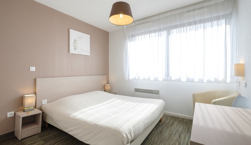 Estudio Confort, 1 cama de matrimonio
