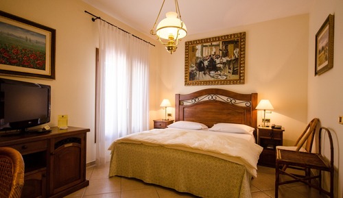 Habitación con 1 cama doble o 2 individuales