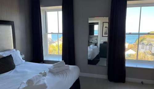 Room 10