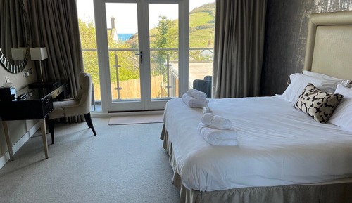 Room 1