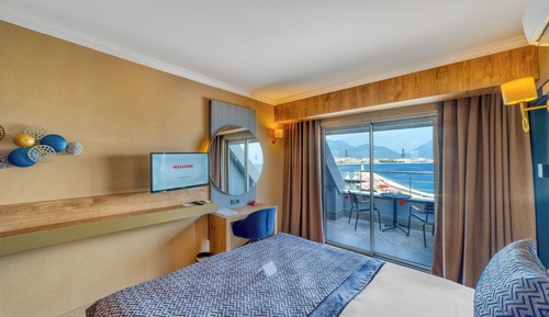 Deluxe Room Sea View
