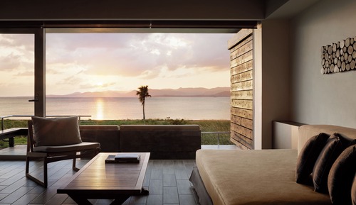 Suite, bañera, vistas al mar