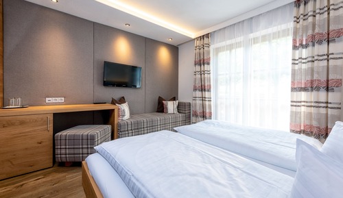 Habitación Confort doble, 1 cama de matrimonio grande