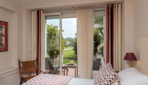 Habitación tradicional con 1 cama doble o 2 individuales