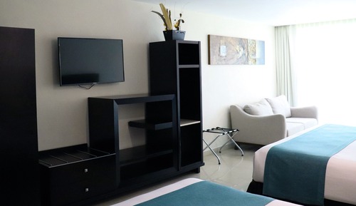 Habitación doble superior, no fumadores, balcón
