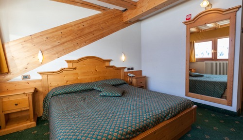 Habitación estándar doble, vistas a la montaña