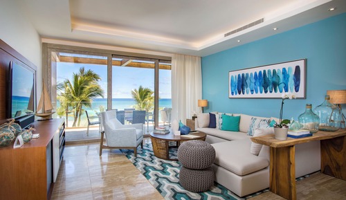 One Bedroom Ocean View Suite.