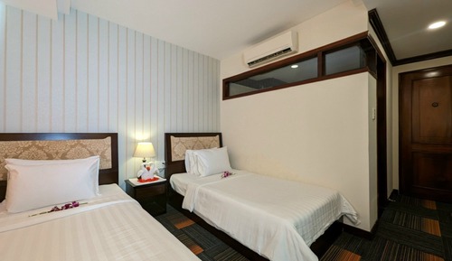 Habitación estándar con 1 cama doble o 2 individuales