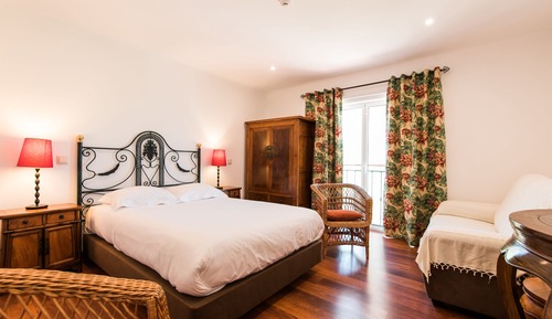 Suite familiar, 2 habitaciones, cocina básica, vistas a la montaña