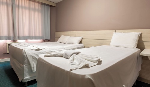 Habitación cuádruple estándar (casal +1)