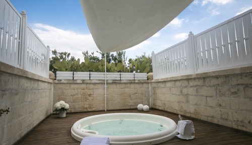 Habitación doble superior, bañera de hidromasaje, planta baja