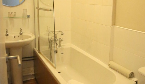 Habitación doble, baño privado, vistas al mar (Room3)