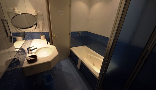 Habitación Matrimonial Superior con Bañera de Hidromasaje Individual (Only adults)