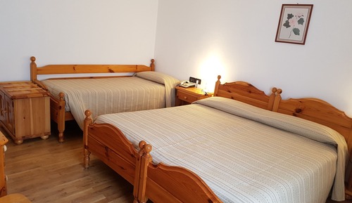 Habitación triple económica
