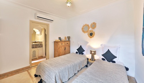 Habitación estándar con 2 camas individuales