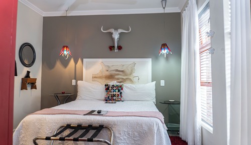 Habitación estándar doble, 1 cama de matrimonio (R1)