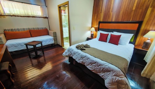 Superior Room - Twin Bed