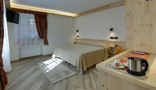 Habitación doble superior, en edificio anexo