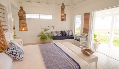 Villa, frente a la playa