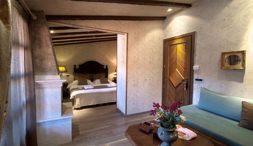 Suite ejecutiva, chimenea, vistas a la montaña