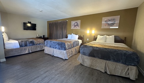 Habitación familiar, varias camas (3 Queen Beds)