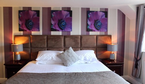 Suite familiar, baño privado (MCG Suite Room 5)