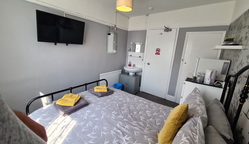 Habitación doble, baño privado