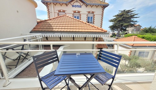 Habitación Confort doble, balcón