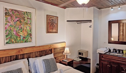 Superior Room w/Patio