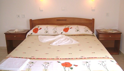 Habitación clásica con 2 camas individuales