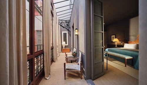 Signature Junior Suite